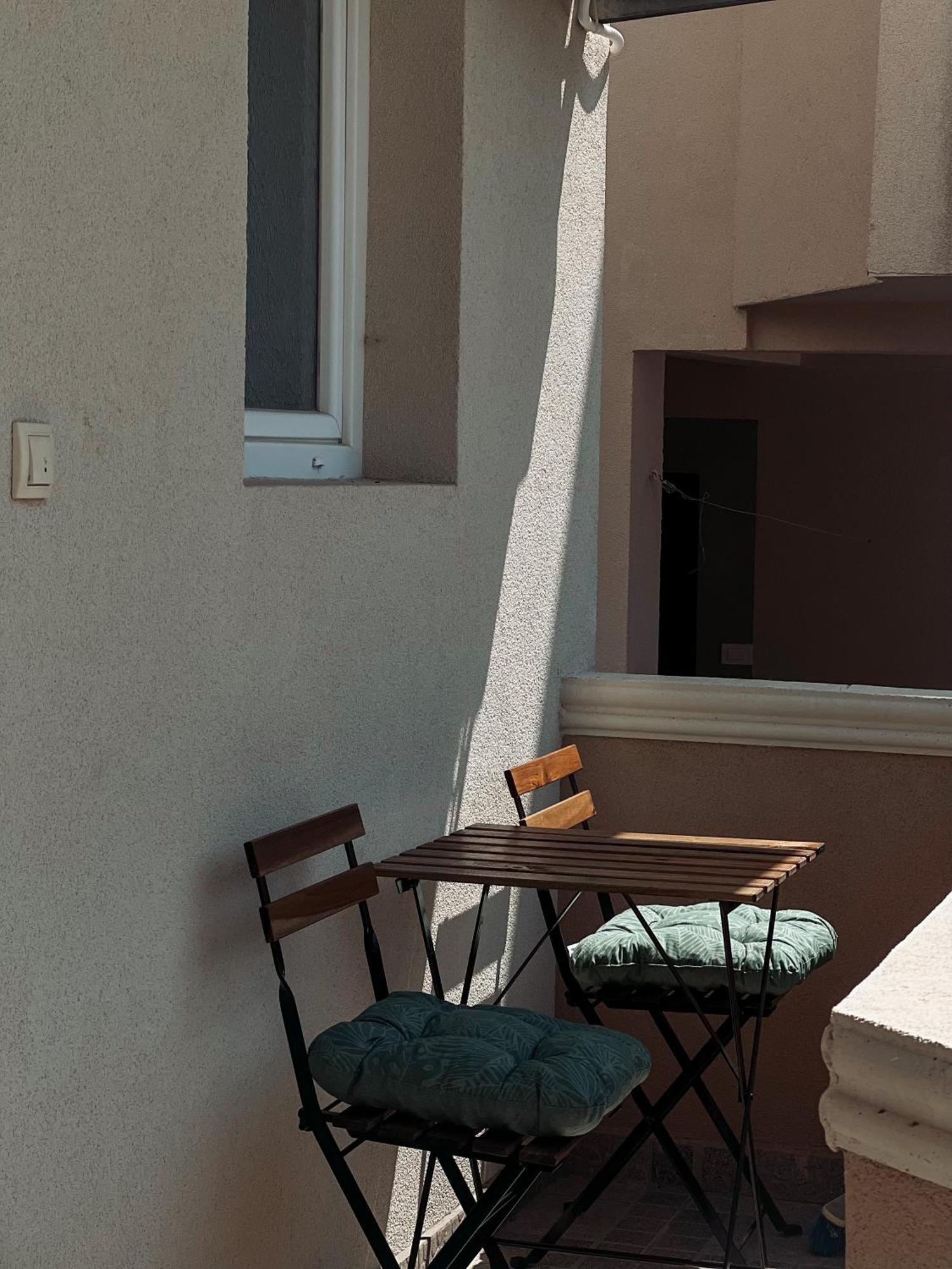 Mavalux Apartments Тиват Екстер'єр фото